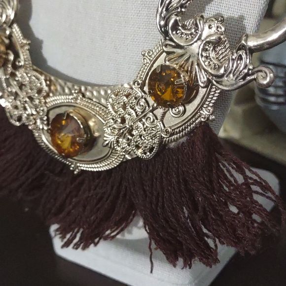 660 Women's Brown Fringe and Gold Costume Statement Necklace - Picture 3 of 6